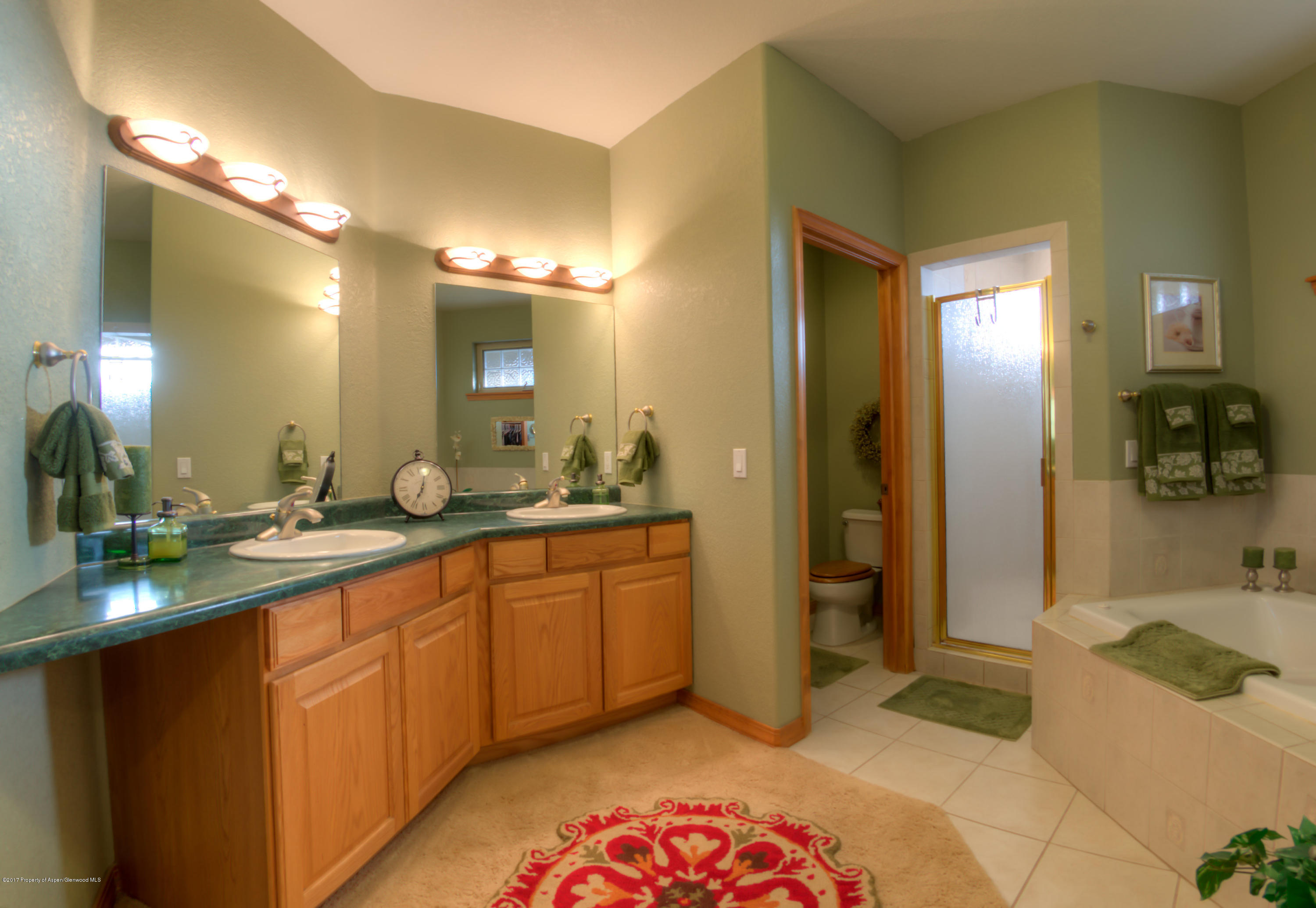 84 Lariat Road Silt, CO 81652 - Photo 10 of 30 MasterBath