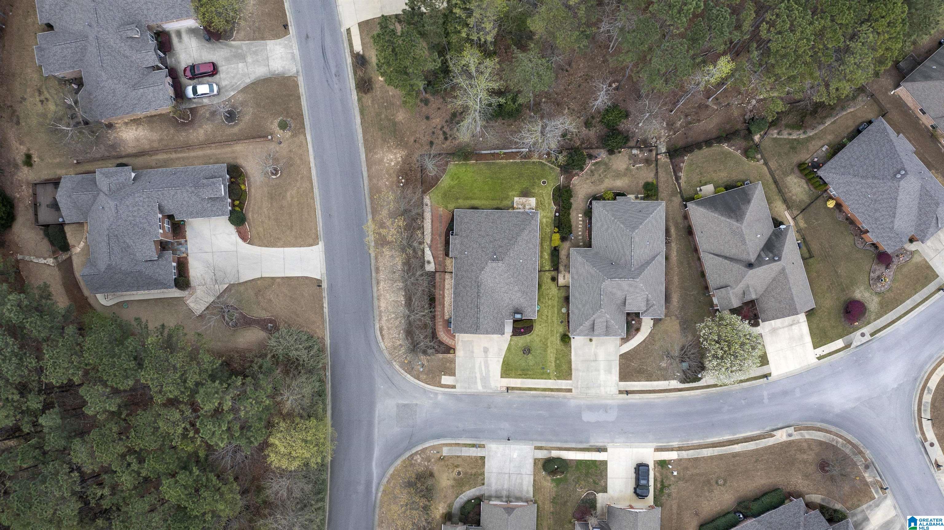 1101 Weybridge Road Pelham, AL 35124 - Photo 9 of 38