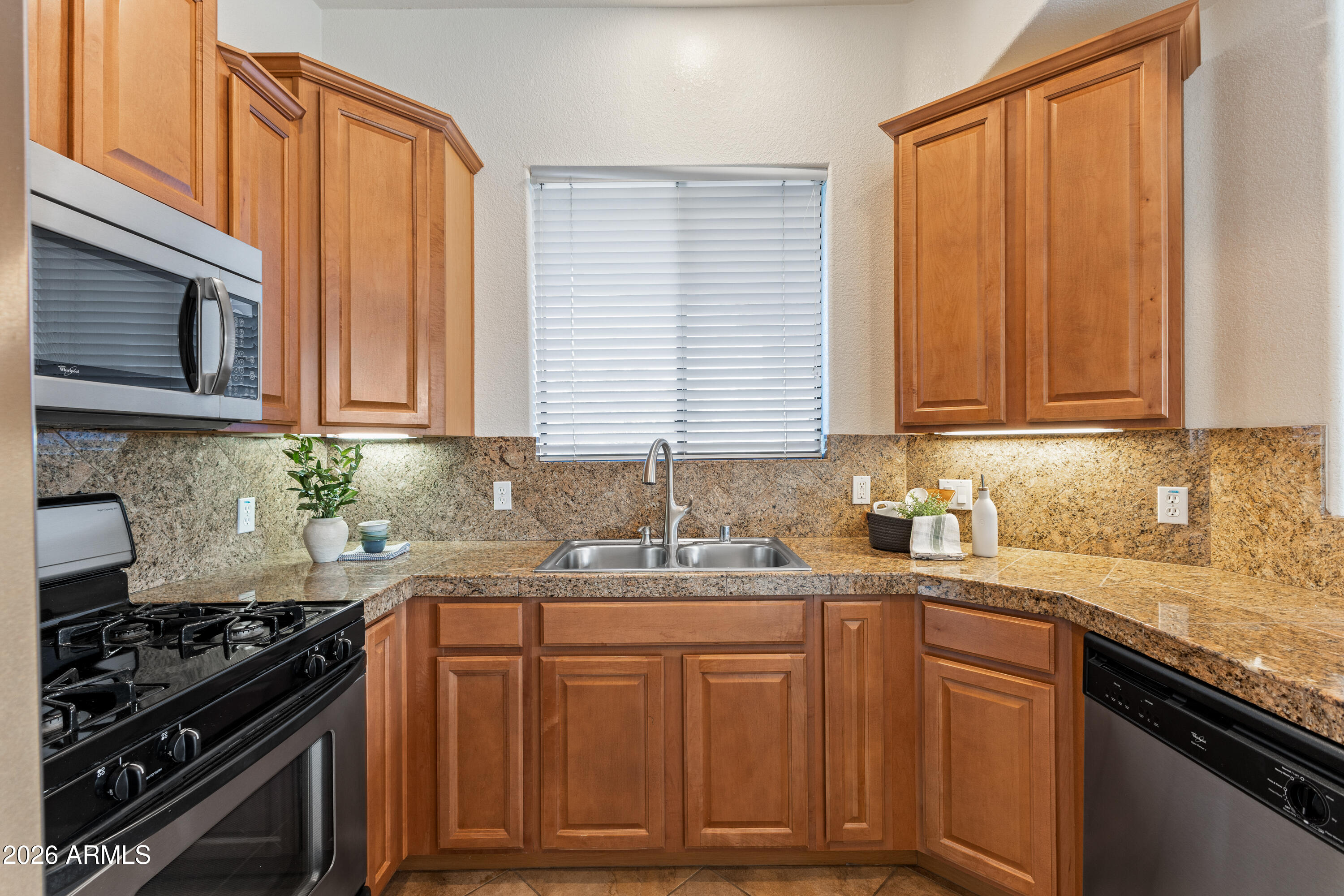 7027 North Scottsdale Road, Unit 229 Scottsdale, AZ 85253 - Photo 11 of 42 7027 N Scottsdale Rd # 229-9