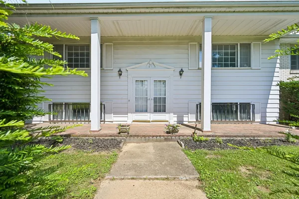 $650,000 | 9462 Alkire Road, Grove City, OH 43123