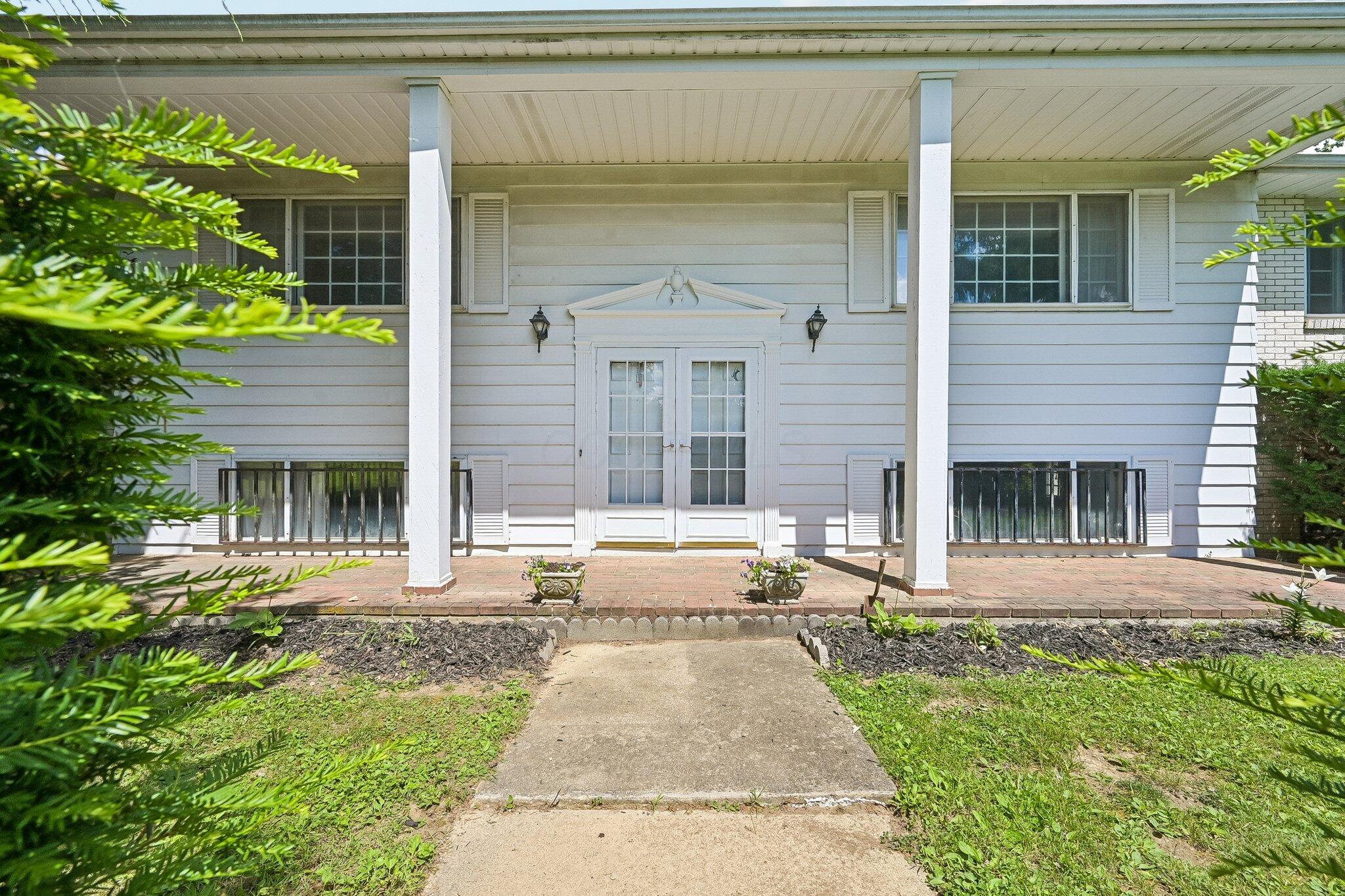 9462 Alkire Road Grove City, OH 43123 - Photo 1 of 82