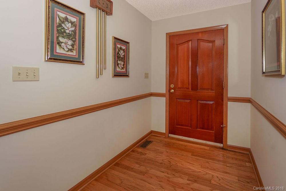7733 Rabbit Circle Denver, NC 28037 - Photo 11 of 31 Gallery Image 11