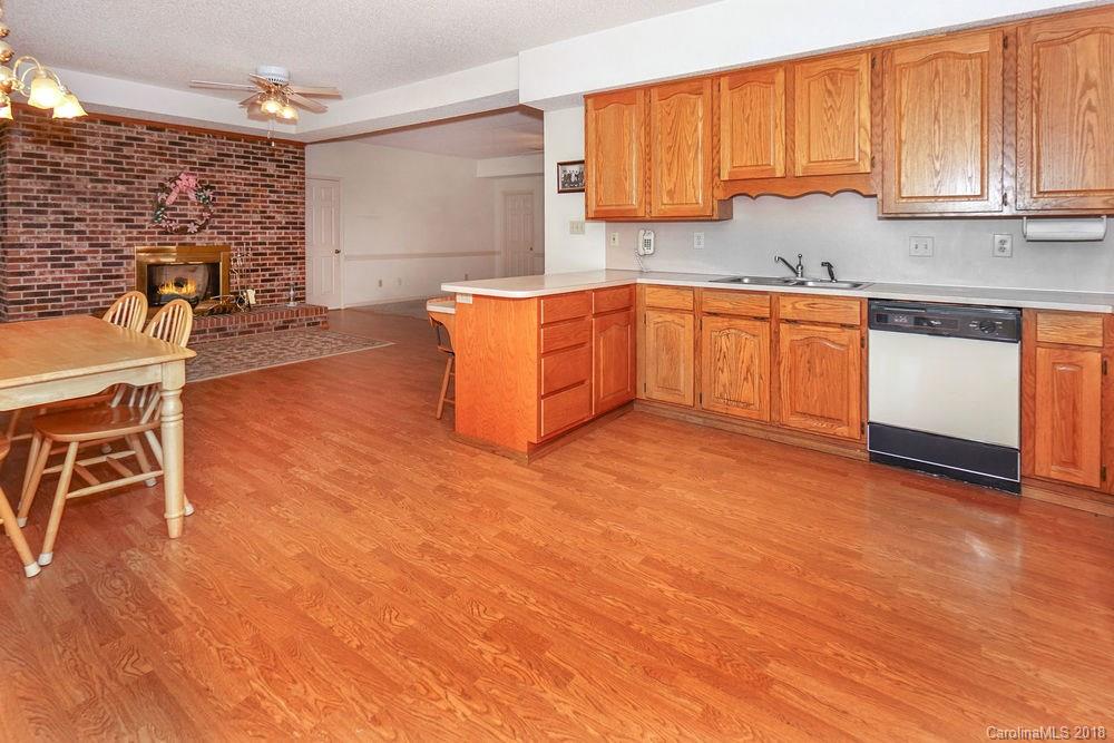 7733 Rabbit Circle Denver, NC 28037 - Photo 28 of 31 Gallery Image 28