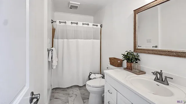 $389,900 | 15682 Malvern Hill Avenue, Baton Rouge, LA 70817