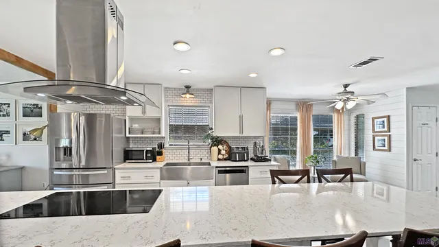 $389,900 | 15682 Malvern Hill Avenue, Baton Rouge, LA 70817