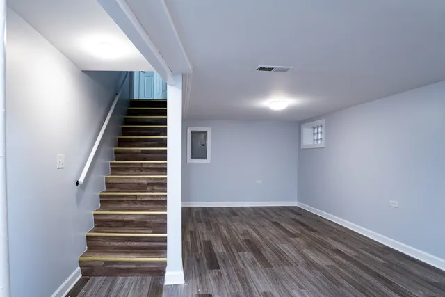 $220,000 | 12618 South Justine Street, Calumet Park, IL 60827