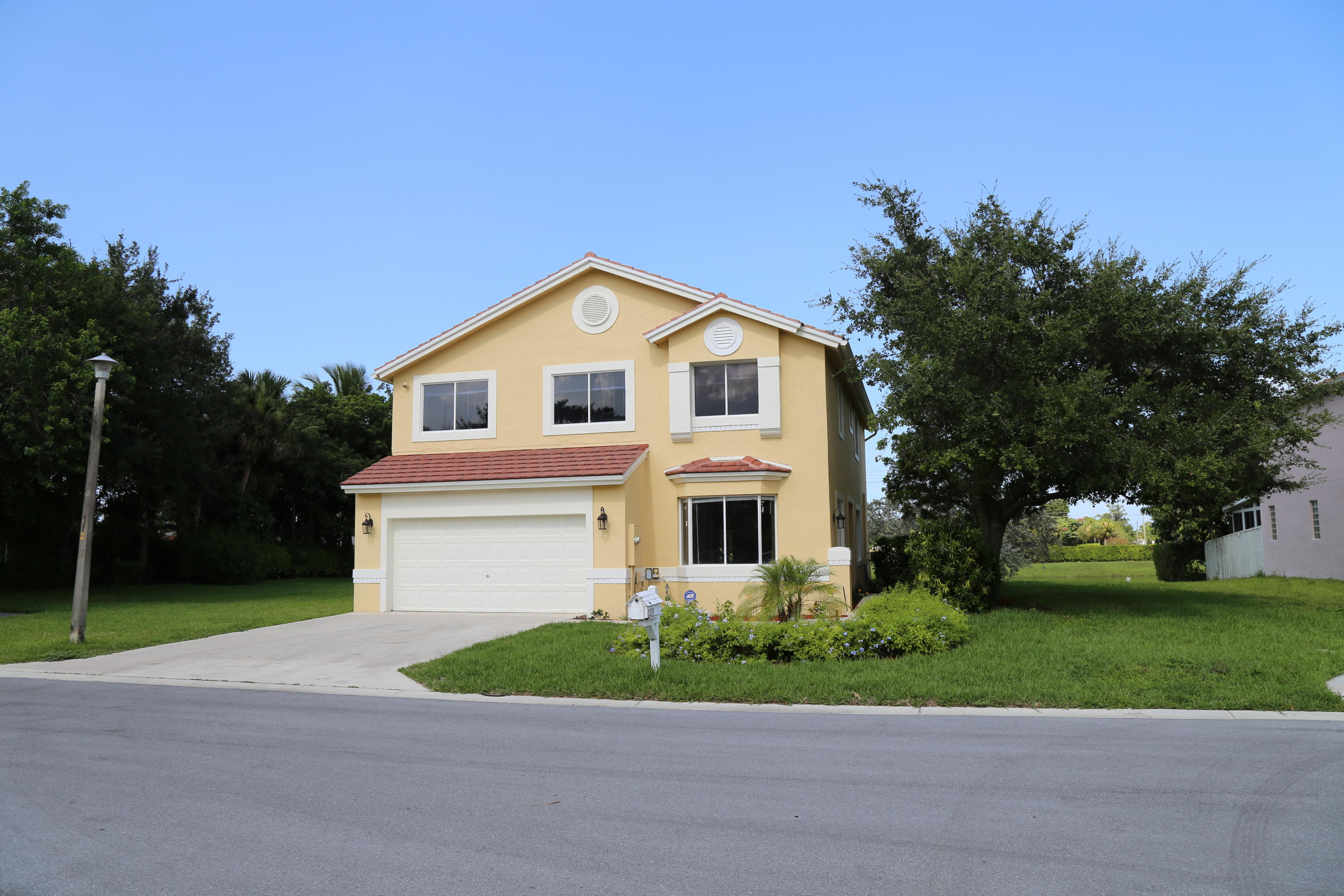 11131 Sandpoint Terrace Boca Raton, FL 33428 - Photo 2 of 68 IMG_1216
