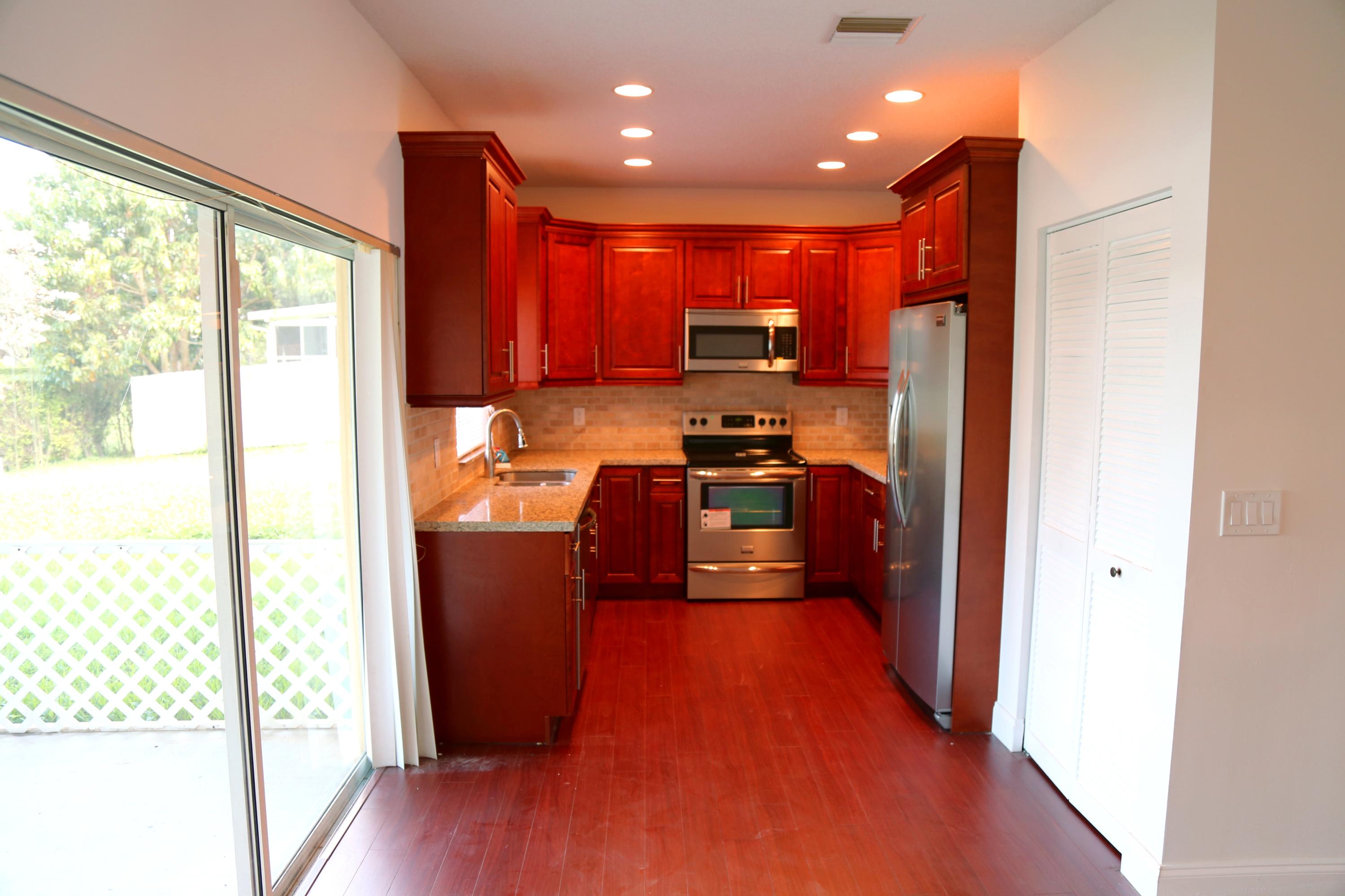11131 Sandpoint Terrace Boca Raton, FL 33428 - Photo 33 of 68 Kitchen 1