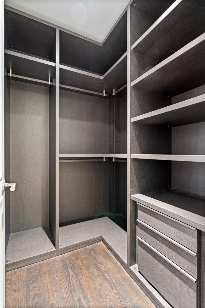 159 East Walton Place, Unit 6B Chicago, IL 60611 - Photo 20 of 28