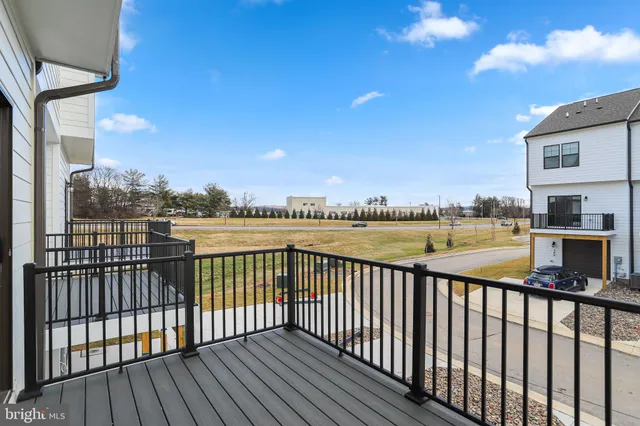 $2,600 | 721 Courier Lane, Frederick, MD 21701