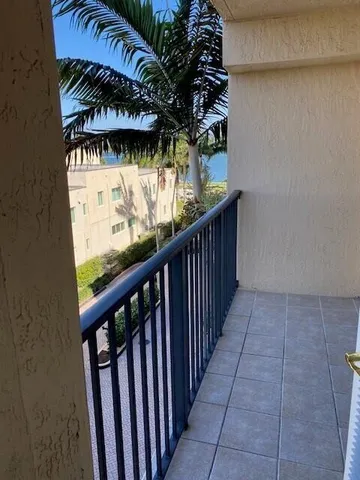 $2,000 | 1801 North Flagler Drive, Unit 432, West Palm Beach, FL 33407