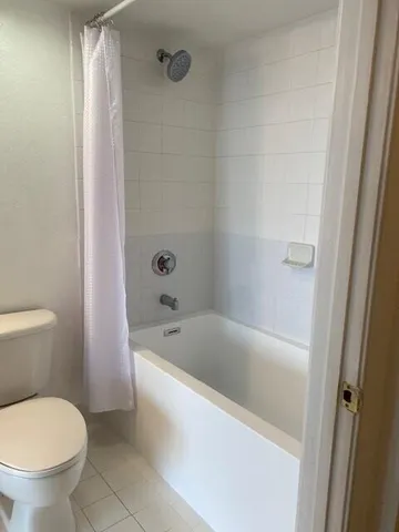 $2,000 | 1801 North Flagler Drive, Unit 432, West Palm Beach, FL 33407