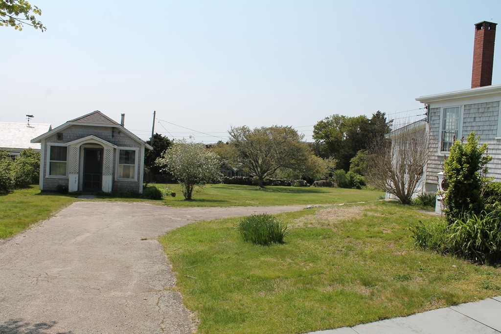 1871 Main Road Westport, MA 02791 - Photo 8 of 27 Gallery Image 8