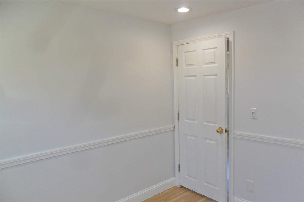 171 Walnut Street Framingham, MA 01702 - Photo 15 of 32
