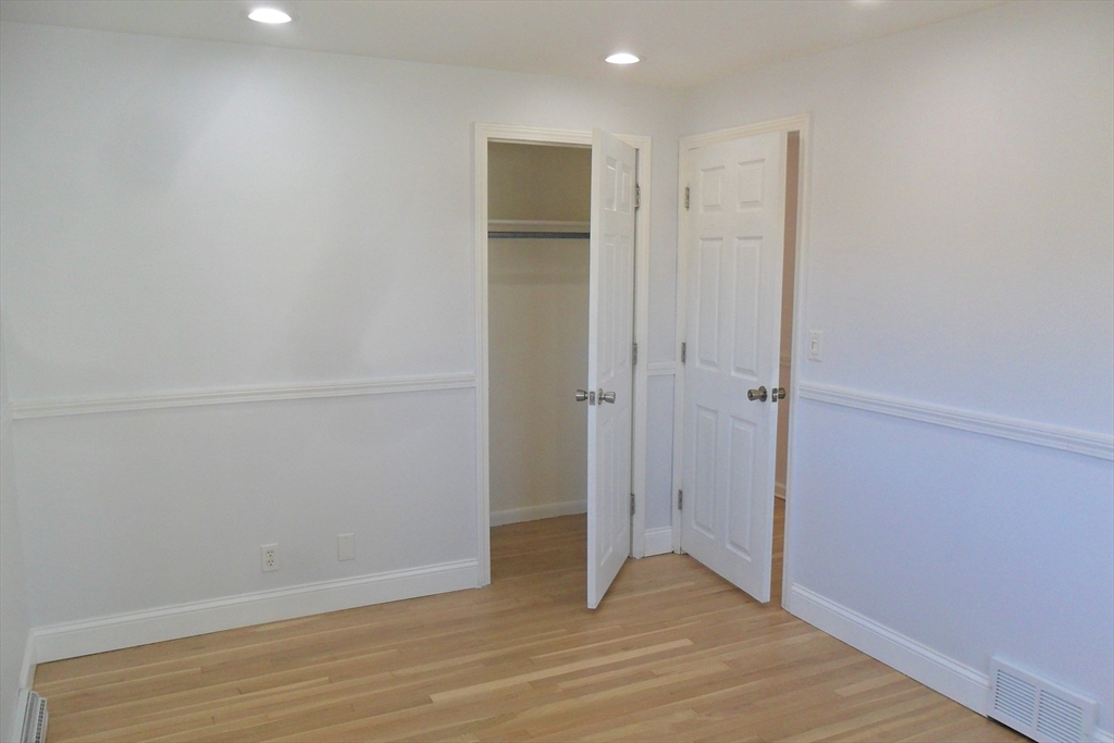 171 Walnut Street Framingham, MA 01702 - Photo 19 of 32