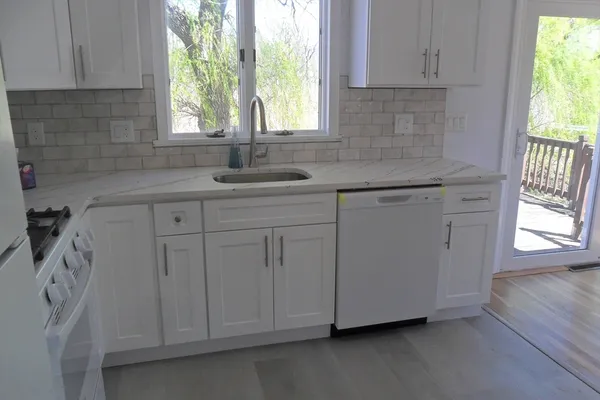 $3,850 | 171 Walnut Street, Framingham, MA 01702