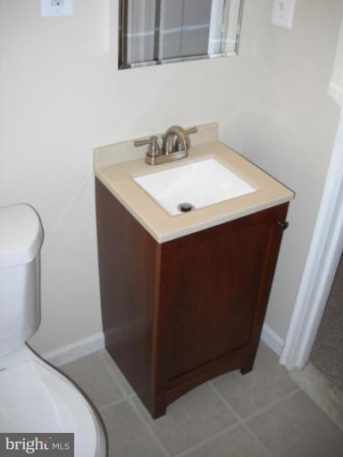 5408 Channing Road Baltimore, MD 21229 - Photo 19 of 25 Bath