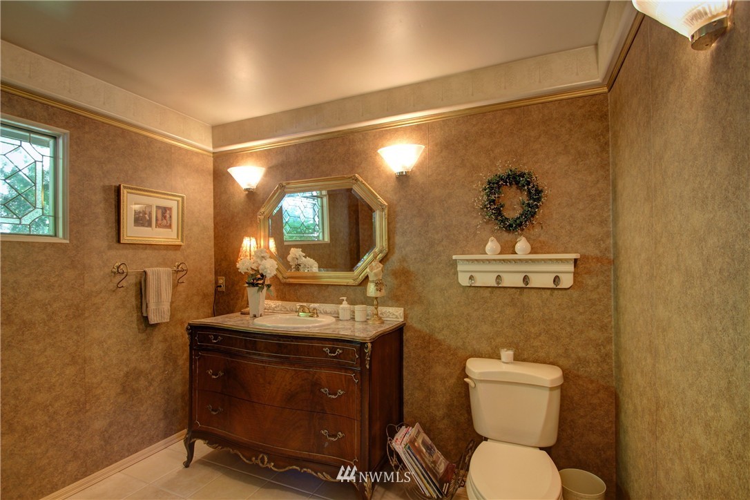 17389 Blodgett Road Mount Vernon, WA 98274 - Photo 11 of 25 Gallery Image 11
