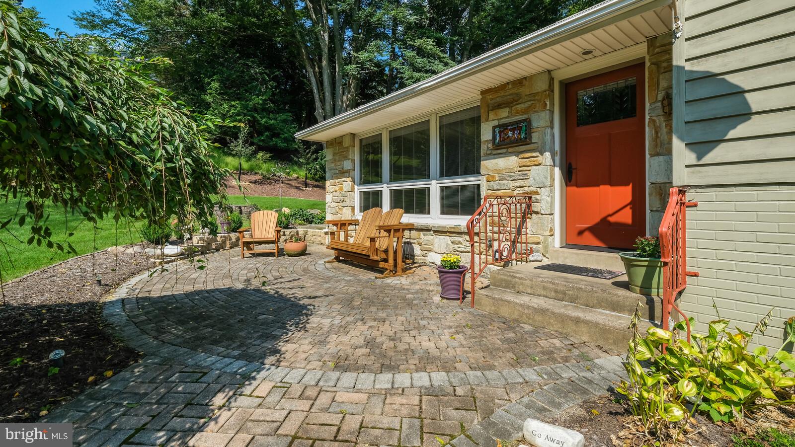 1277 Cox Road Rydal, PA 19046 - Photo 7 of 56