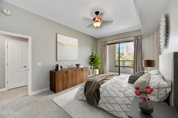 $389,900 | 16 West Encanto Boulevard, Unit 22, Phoenix, AZ 85003