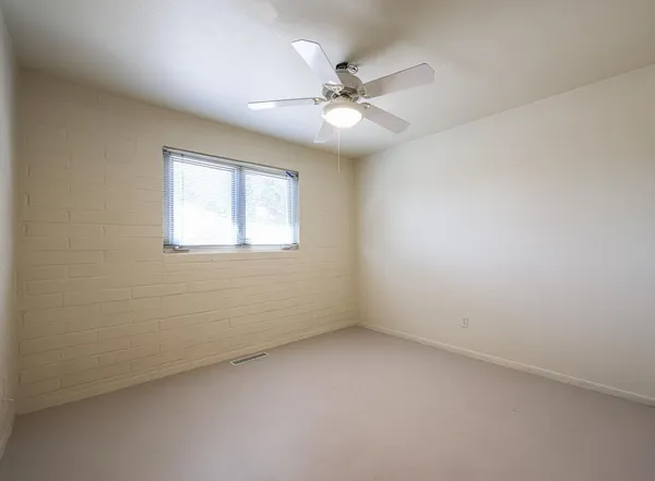 $2,300 | 7608 East 4th Street, Scottsdale, AZ 85251