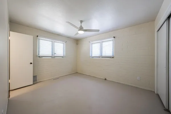 $2,300 | 7608 East 4th Street, Scottsdale, AZ 85251