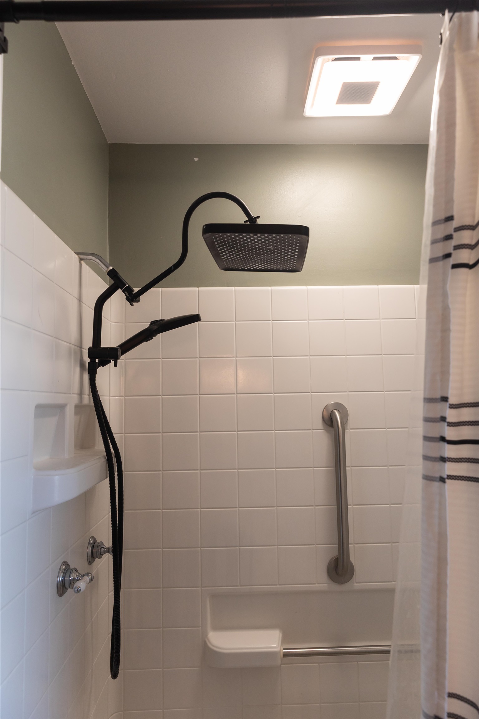 896 Collierstown Road Lexington, VA 24450 - Photo 36 of 56 Basement Shower