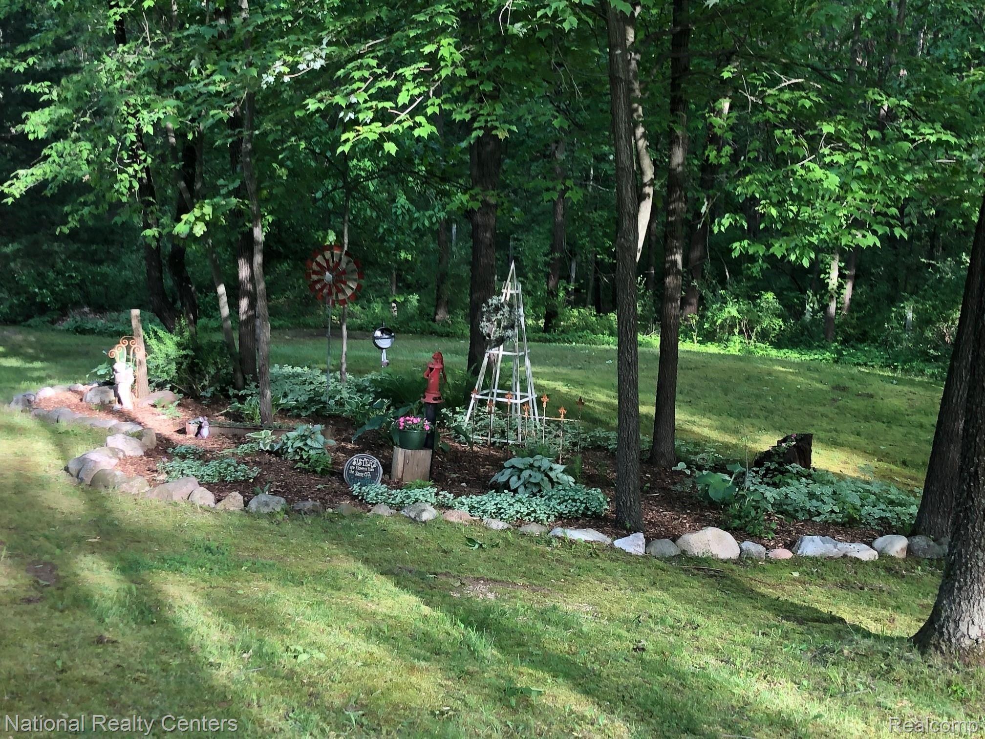 4625 Richardson Road Howell, MI 48843 - Photo 21 of 24 IMG_1038.jpg