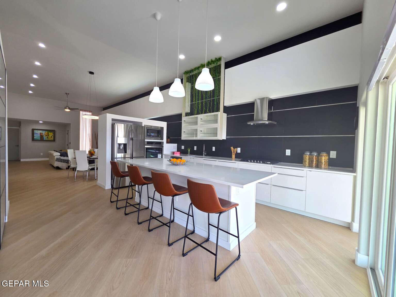 929 Gulf Streams Avenue El Paso, TX 79932 - Photo 15 of 43 Porras.15