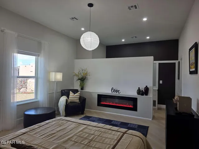 $429,000 | 929 Gulf Streams Avenue, El Paso, TX 79932