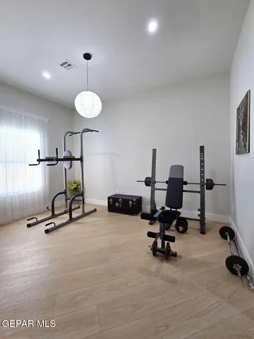 $429,000 | 929 Gulf Streams Avenue, El Paso, TX 79932