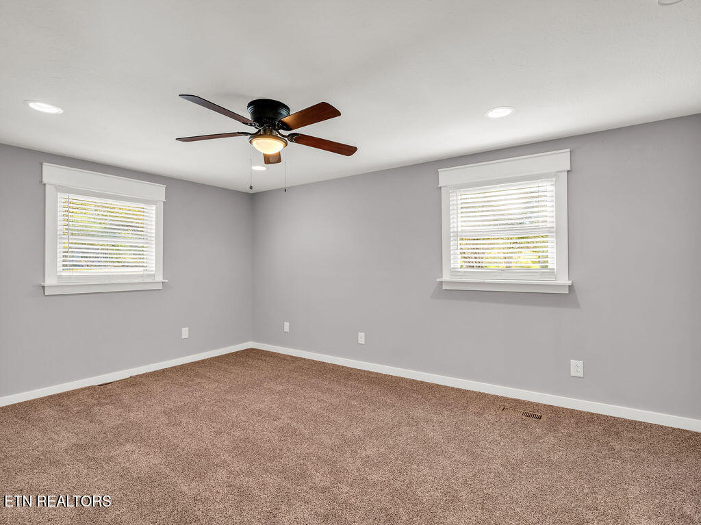 5917 Roberts Road Corryton, TN 37721 - Photo 13 of 33 primary bedroom