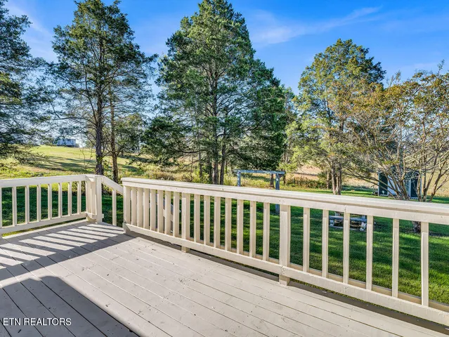 $325,000 | 5917 Roberts Road, Corryton, TN 37721