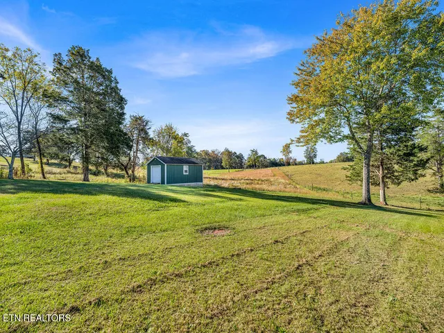 $325,000 | 5917 Roberts Road, Corryton, TN 37721