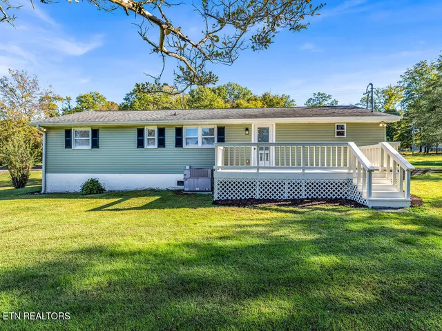 $325,000 | 5917 Roberts Road, Corryton, TN 37721