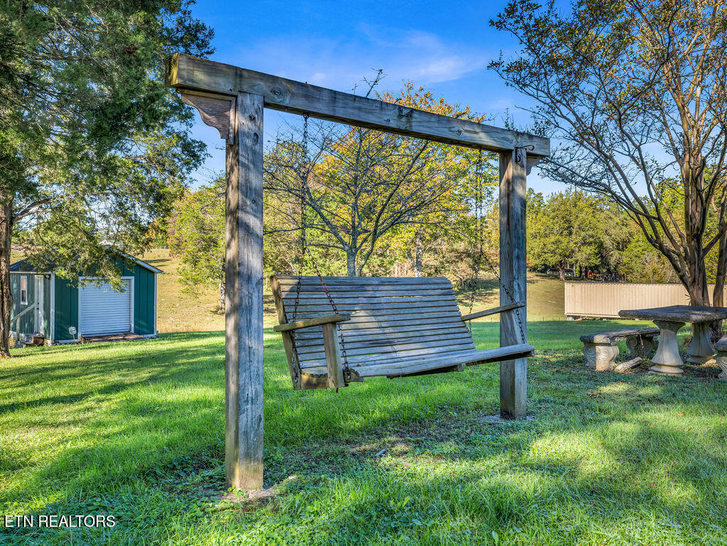 5917 Roberts Road Corryton, TN 37721 - Photo 29 of 33 relaxing backyard