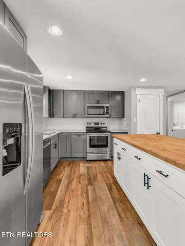 $325,000 | 5917 Roberts Road, Corryton, TN 37721