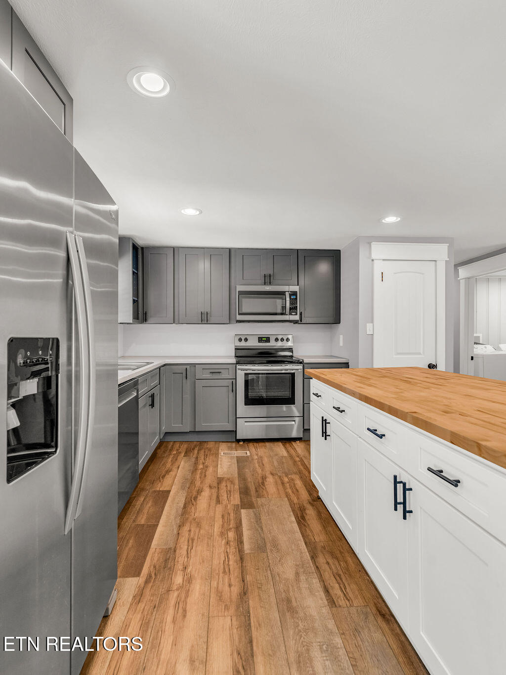 5917 Roberts Road Corryton, TN 37721 - Photo 8 of 33 kitchen 2