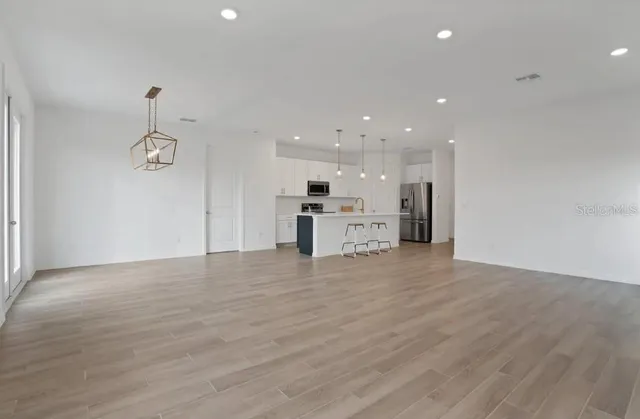 $2,650 | 2034 Derwent Drive, Davenport, FL 33896