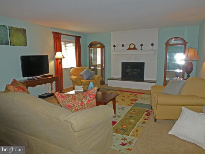 3130 Cricket Road Reading, PA 19605 - Photo 14 of 25 Family Room