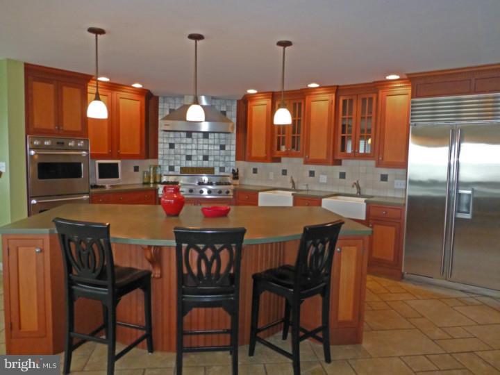 3130 Cricket Road Reading, PA 19605 - Photo 16 of 25 Kitchen