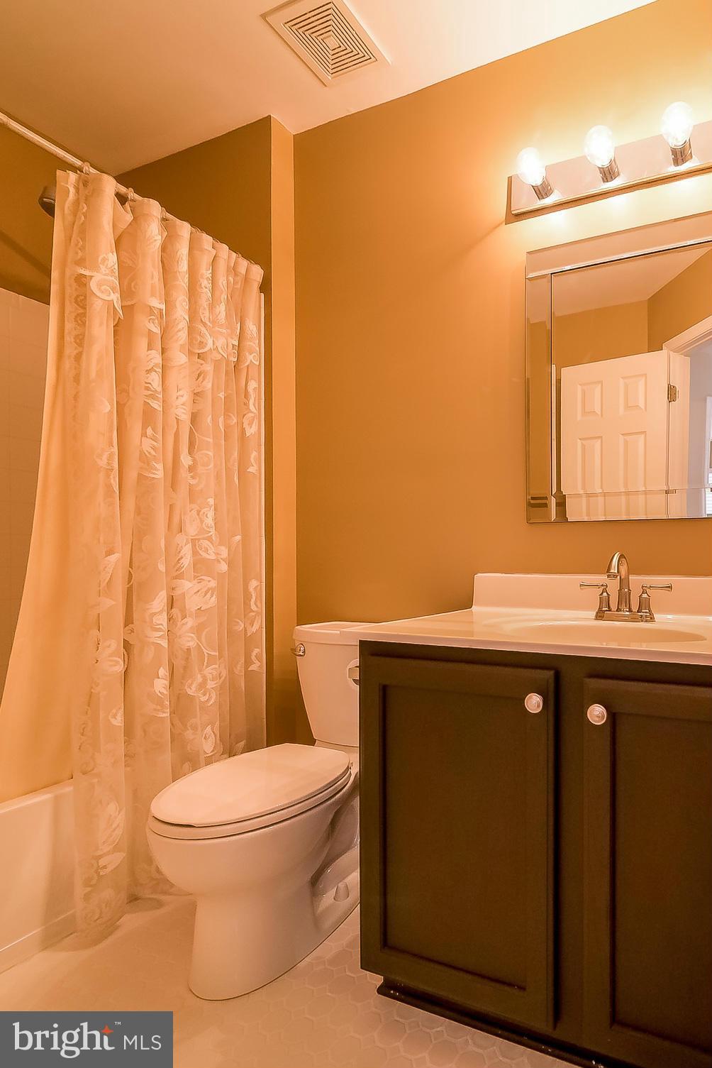 617 Open Meadow Road Frederick, MD 21703 - Photo 24 of 28 Bath