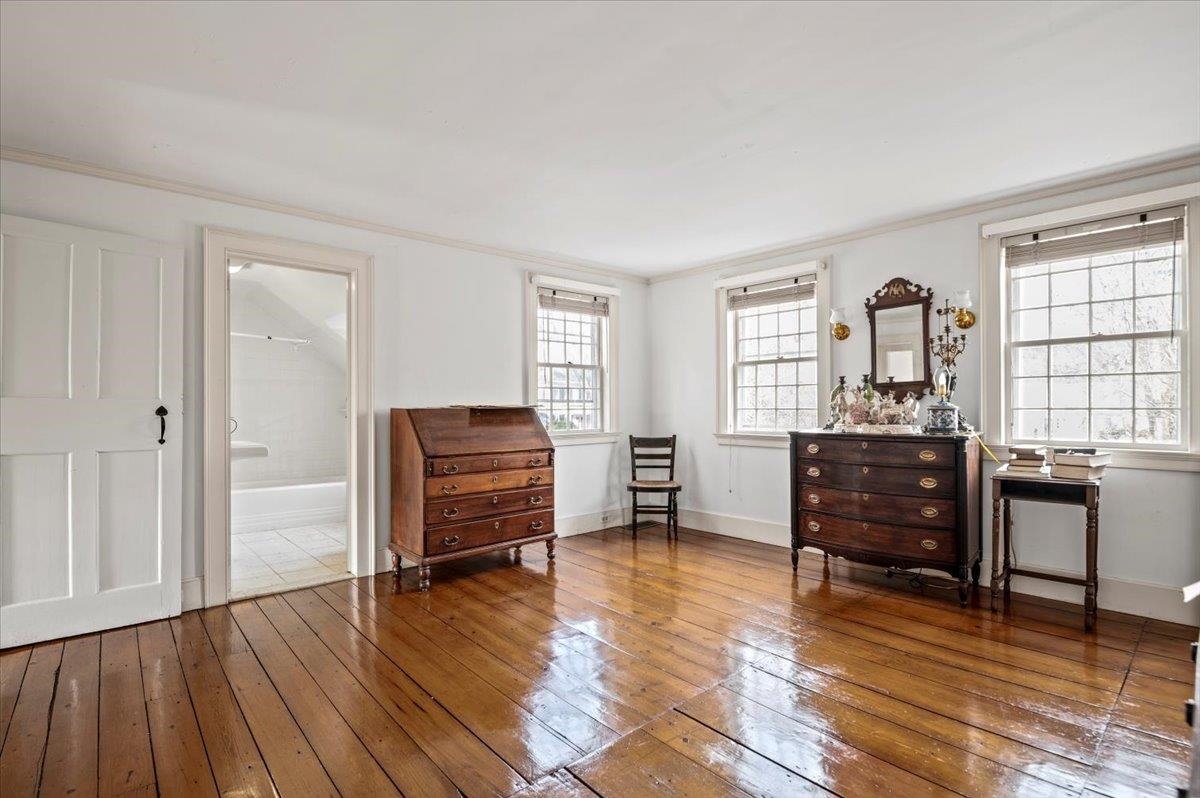 16 Walloomsac Road Bennington, VT 05201 - Photo 21 of 35