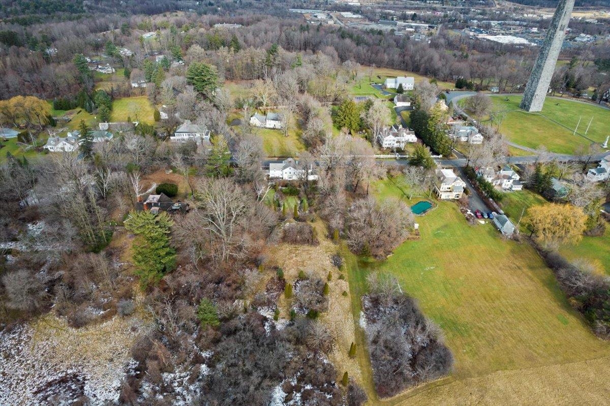 16 Walloomsac Road Bennington, VT 05201 - Photo 24 of 35