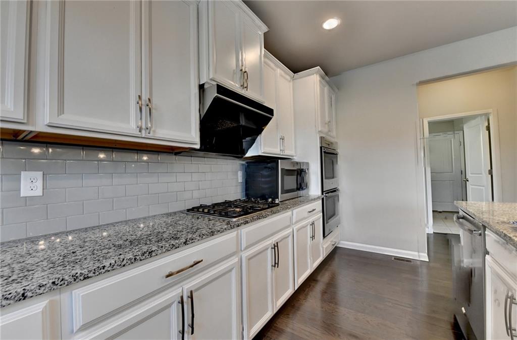 2375 Matlin Way Buford, GA 30519 - Photo 26 of 89