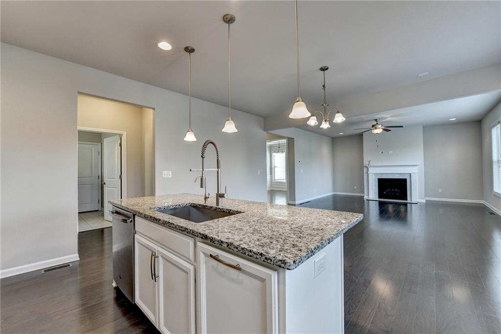 2375 Matlin Way Buford, GA 30519 - Photo 27 of 89