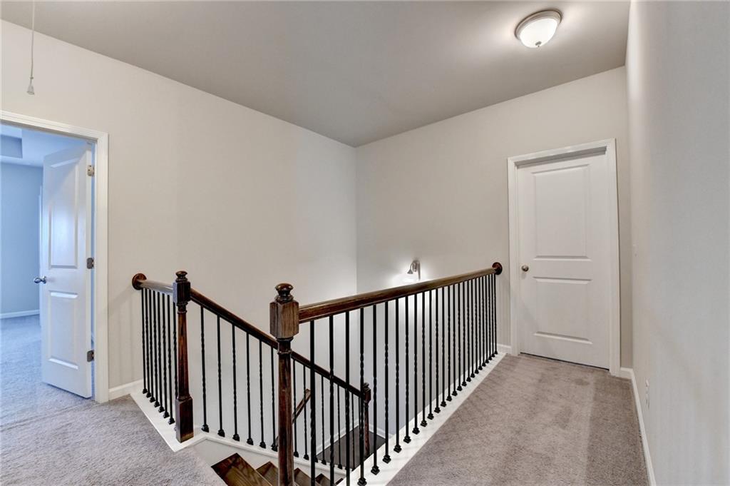 2375 Matlin Way Buford, GA 30519 - Photo 32 of 89