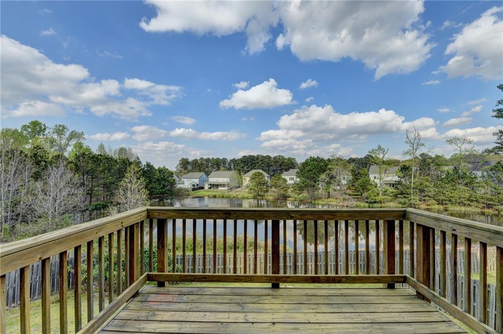 2375 Matlin Way Buford, GA 30519 - Photo 73 of 89