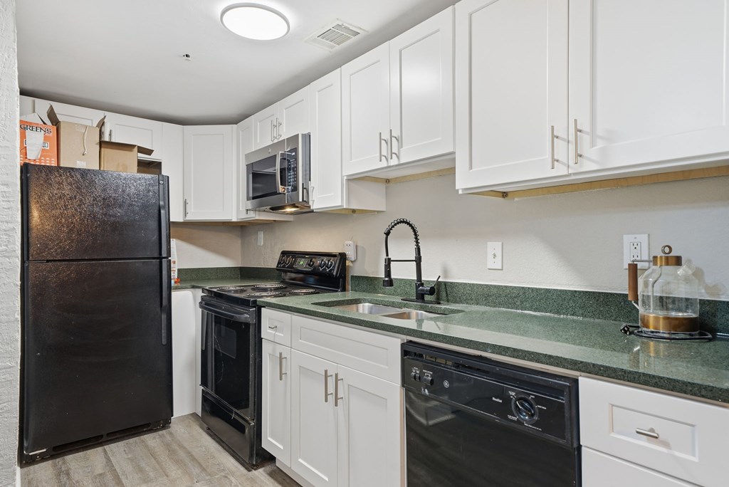 385 Ralph McGill Boulevard Northeast Atlanta, GA 30312 - Photo 8 of 43