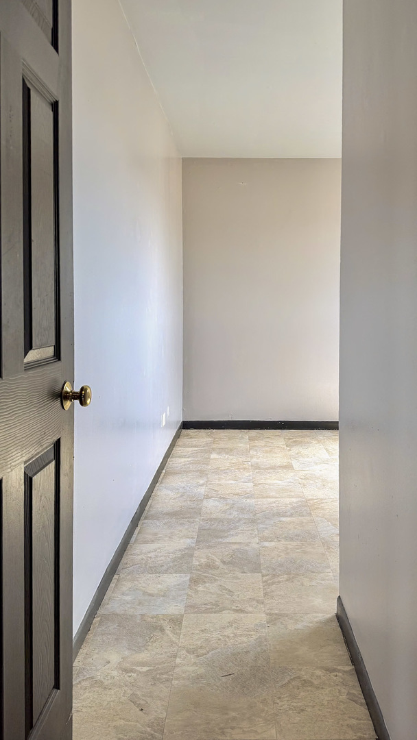 14547 Keystone Avenue, Unit 12 Midlothian, IL 60445 - Photo 14 of 23
